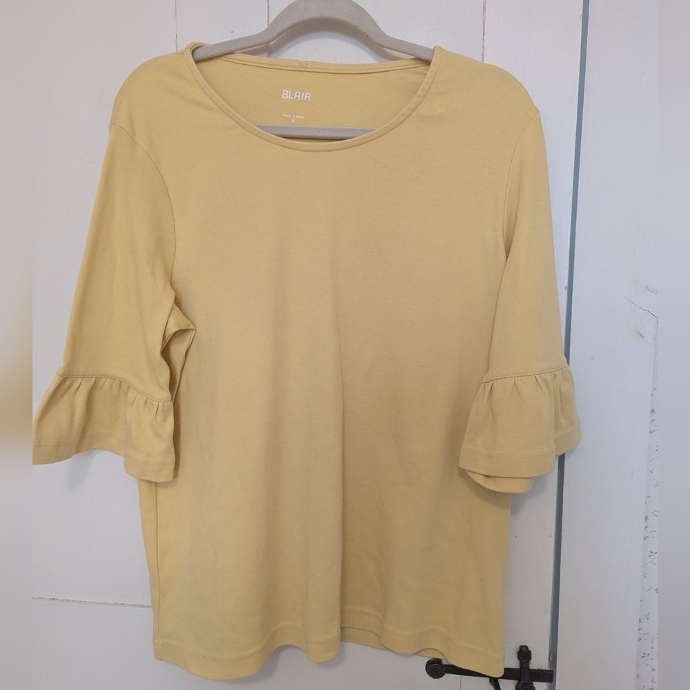 Blair Butter Yellow M Top Cotton Poly blend Oversized Loose Fit Pastel Bell